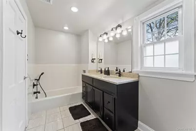 2332 Coventry Road, Baldwin, NY 11510 - Photo 20