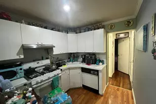 354 Beachview St, Copiague, NY 11726 - Photo 10