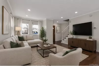 14670 Farmers Boulevard, Springfield Gardens, NY 11434 - Photo 8