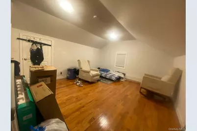 40 S 16th Street, New Hyde Park, NY 11040 - Photo 22