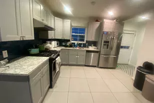40 S 16th St, New Hyde Park, NY 11040 - Photo 8