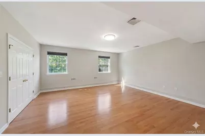 70 Oak Pond Lane, Mahopac, NY 10541 - Photo 12
