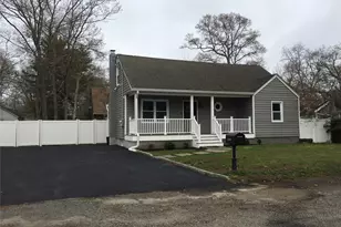 161 Magnolia Dr, Mastic Beach, NY 11951 - Photo 2