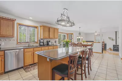 11 Peacock Circle, Washingtonville, NY 10992 - Photo 18