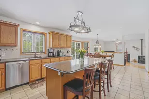 11 Peacock Cir, Washingtonville, NY 10992 - Photo 18