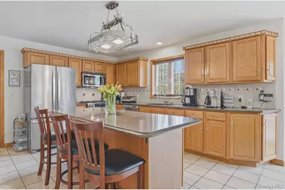 11 Peacock Circle, Washingtonville, NY 10992 - Photo 16