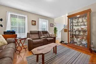 20 Bristol Cir, Rock Hill, NY 12775 - Photo 12