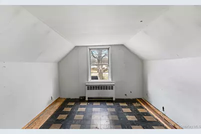25 Revilo Avenue, Shirley, NY 11967 - Photo 26