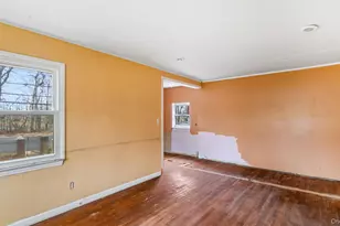 25 Revilo Ave, Shirley, NY 11967 - Photo 20