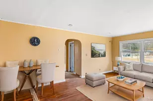 25 Revilo Ave, Shirley, NY 11967 - Photo 18