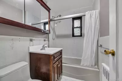 44 Terrace Circle #1D, Great Neck, NY 11021 - Photo 12