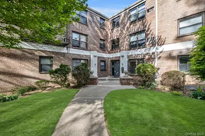44 Terrace Circle #1D, Great Neck, NY 11021 - Photo 14