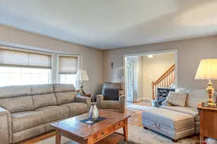 89 Cheltenham Rd, West Babylon, NY 11704 - Photo 8