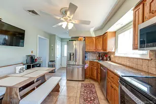 89 Cheltenham Rd, West Babylon, NY 11704 - Photo 10
