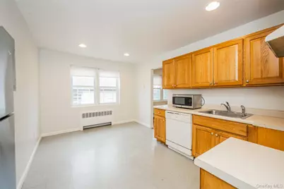 504 Pelham Road #A6, New Rochelle, NY 10805 - Photo 10