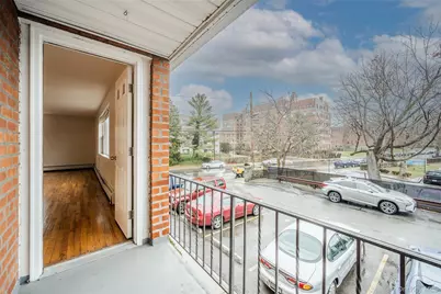 504 Pelham Road #A6, New Rochelle, NY 10805 - Photo 6