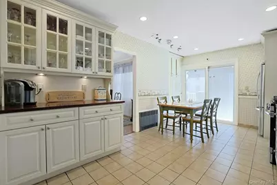 60 Westwood Avenue, New Rochelle, NY 10801 - Photo 8
