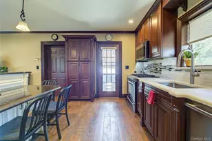 201-04 24th Rd, Bayside, NY 11360 - Photo 10