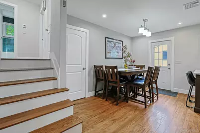 40 Sherwood Drive, Nanuet, NY 10954 - Photo 8
