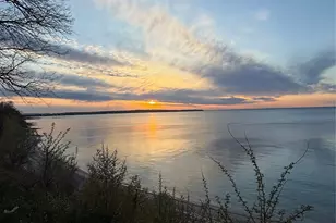 43 West St, Northport, NY 11768 - Photo 8