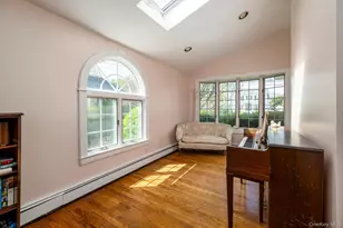 157 Windsor Ave, Rockville Centre, NY 11570 - Photo 6