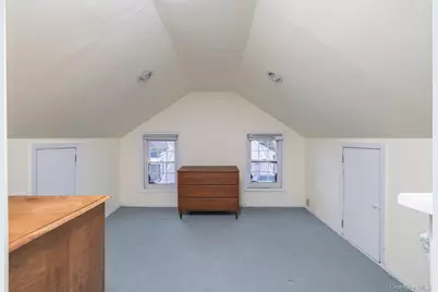 157 Windsor Avenue, Rockville Centre, NY 11570 - Photo 18