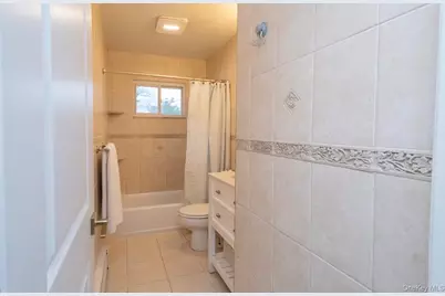67 Westminster Drive, Shirley, NY 11967 - Photo 10