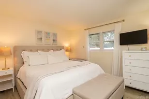 67 Westminster Dr, Shirley, NY 11967 - Photo 8