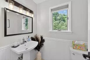 9 Briga Ln, White Plains, NY 10605 - Photo 16