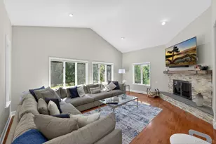 9 Briga Ln, White Plains, NY 10605 - Photo 8