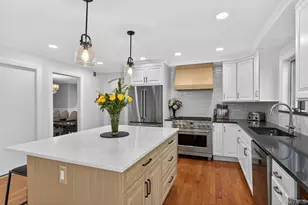 9 Briga Ln, White Plains, NY 10605 - Photo 12