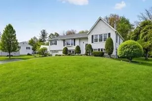 1 Pommel Dr, Newburgh, NY 12550 - Photo 4