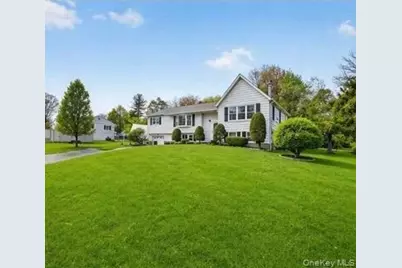 1 Pommel Drive, Newburgh, NY 12550 - Photo 2
