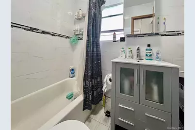1805 Mulford Avenue, Bronx, NY 10461 - Photo 8