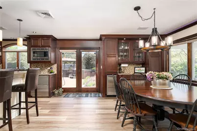 53 Burr Road, East Northport, NY 11731 - Photo 6