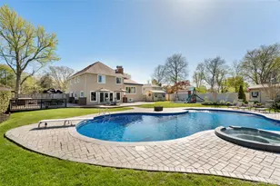 53 Burr Rd, East Northport, NY 11731 - Photo 30