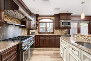 53 Burr Rd, East Northport, NY 11731 - Photo 4