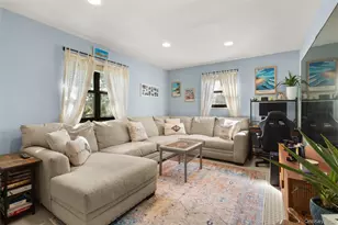 125 Park Ave, Amityville, NY 11701 - Photo 2