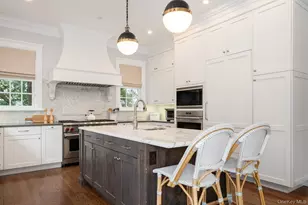 38 Forest Ln, Bronxville, NY 10708 - Photo 10