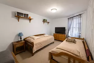 83-25 98th St, Woodhaven, NY 11421 - Photo 6