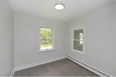 7 Pioneer Avenue, Suffern, NY 10901 - Photo 10