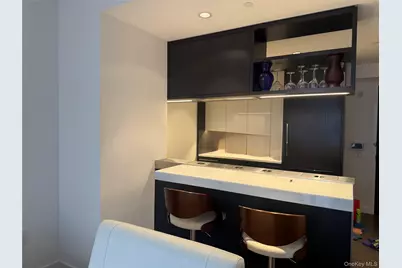 252 South Street #33N, New York, NY 10002 - Photo 4