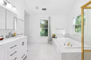 532 Blank Ln, Water Mill, NY 11976 - Photo 16