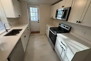 24 Vassar St, Poughkeepsie, NY 12601 - Photo 6