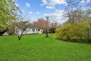 126 Foxdale Ln, Port Jefferson, NY 11777 - Photo 24