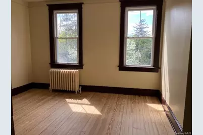 226 Glen Cove Avenue #2nd floor, Glen Cove, NY 11542 - Photo 8