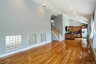 874 Seamans Neck Road, Seaford, NY 11783 - Photo 14