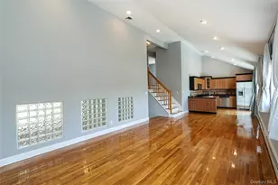 874 Seamans Nck Rd, Seaford, NY 11783 - Photo 14