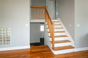874 Seamans Nck Rd, Seaford, NY 11783 - Photo 10
