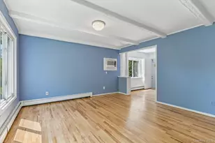 37 Harper St, Patchogue, NY 11772 - Photo 10